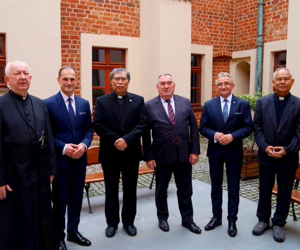 Inauguracja roku akademickiego do Misjonarzy Świętej Rodziny w Kazimierzu Biskupim